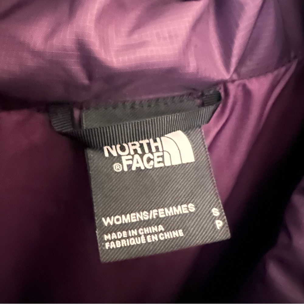 The North Face Flare Jacket | Blackberry Wine - Picture 6 of 9